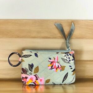 PERFECT VERA BRADLEY😍😍